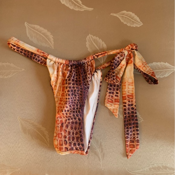 We Are HAH 2 Tinsi Bottom - Picture 1 of 3